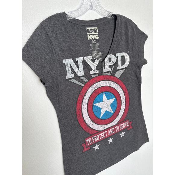 Marvel NYC Captain America NYPD Graphic Tee Women’s V-Neck gray medium - Picture 4 of 9